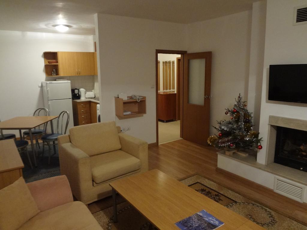 Deluxe Apartments 潘波洛沃 外观 照片